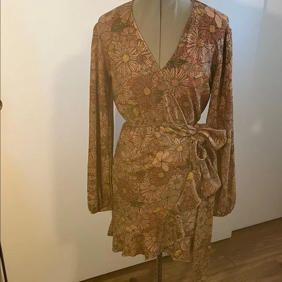 Beach Riot Floral Long Sleeve Dress - orange and Brown - Picture 1 of 10